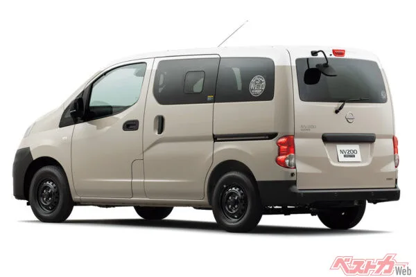 日産NV200バネットで選ぶならどっち？ マイルームとマルチベッド、170万円の差はここに出ている