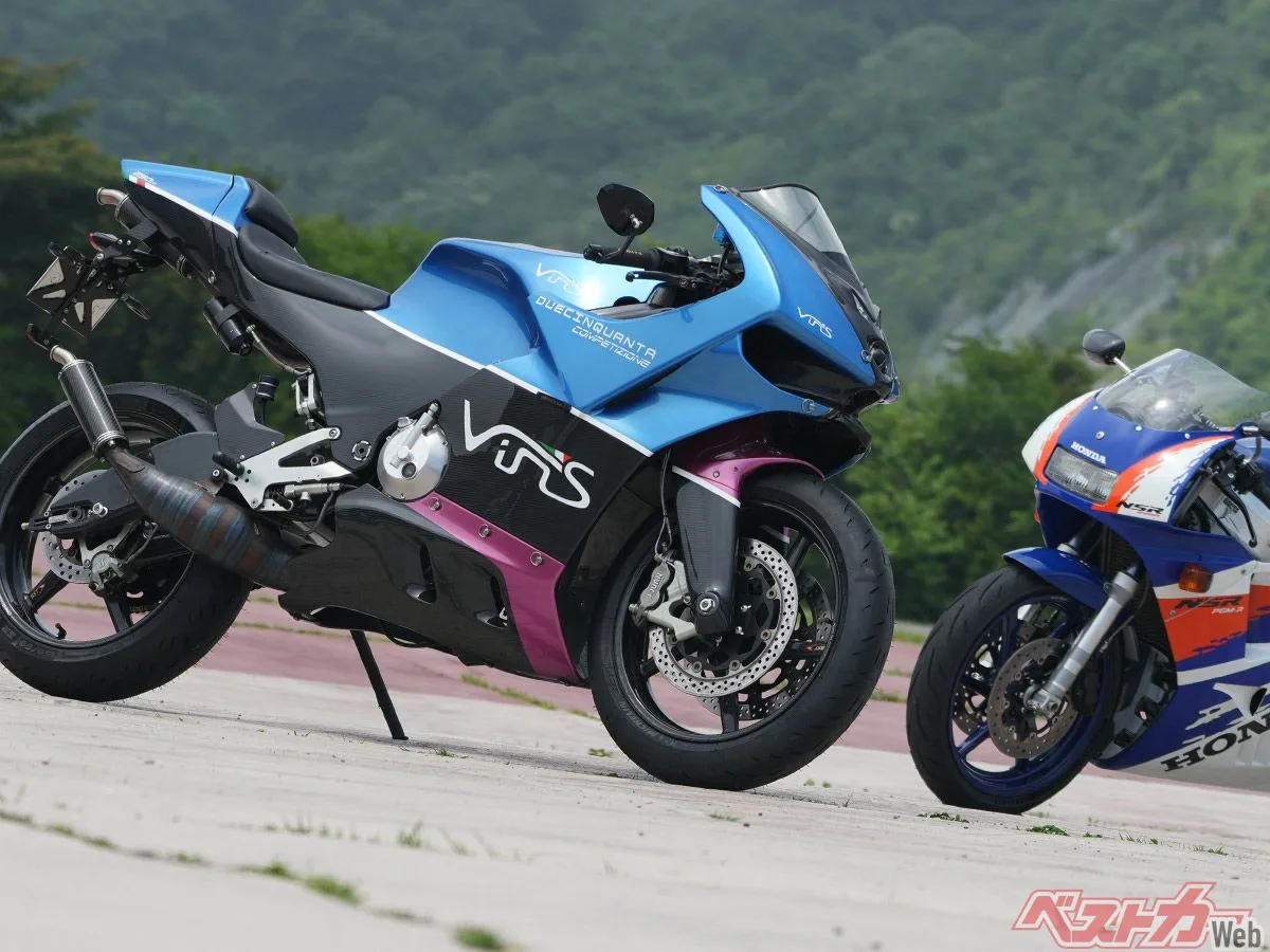 990万円の2ストロークロマン！ ヴィンス・ドゥエチンクワンタ、ユーロ5+もクリアした250cc・85ps