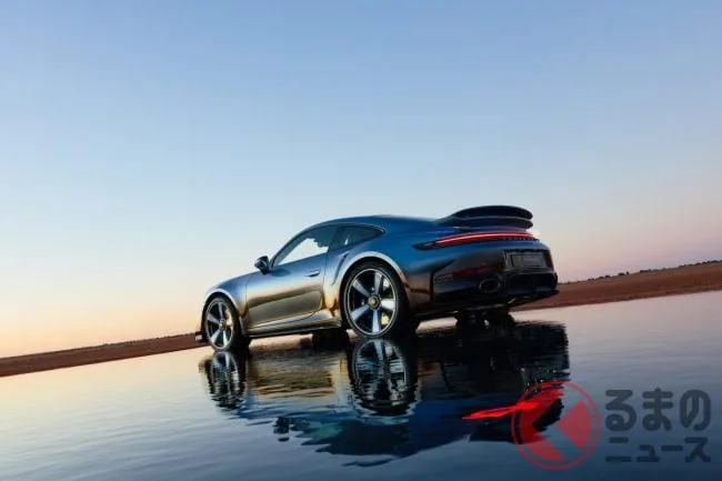 ポルシェがオーストラリア75周年記念！ 特別な911ターボS「ランド・ダウン・アンダー」、300時間超の手塗りグラデーションがヤバイ