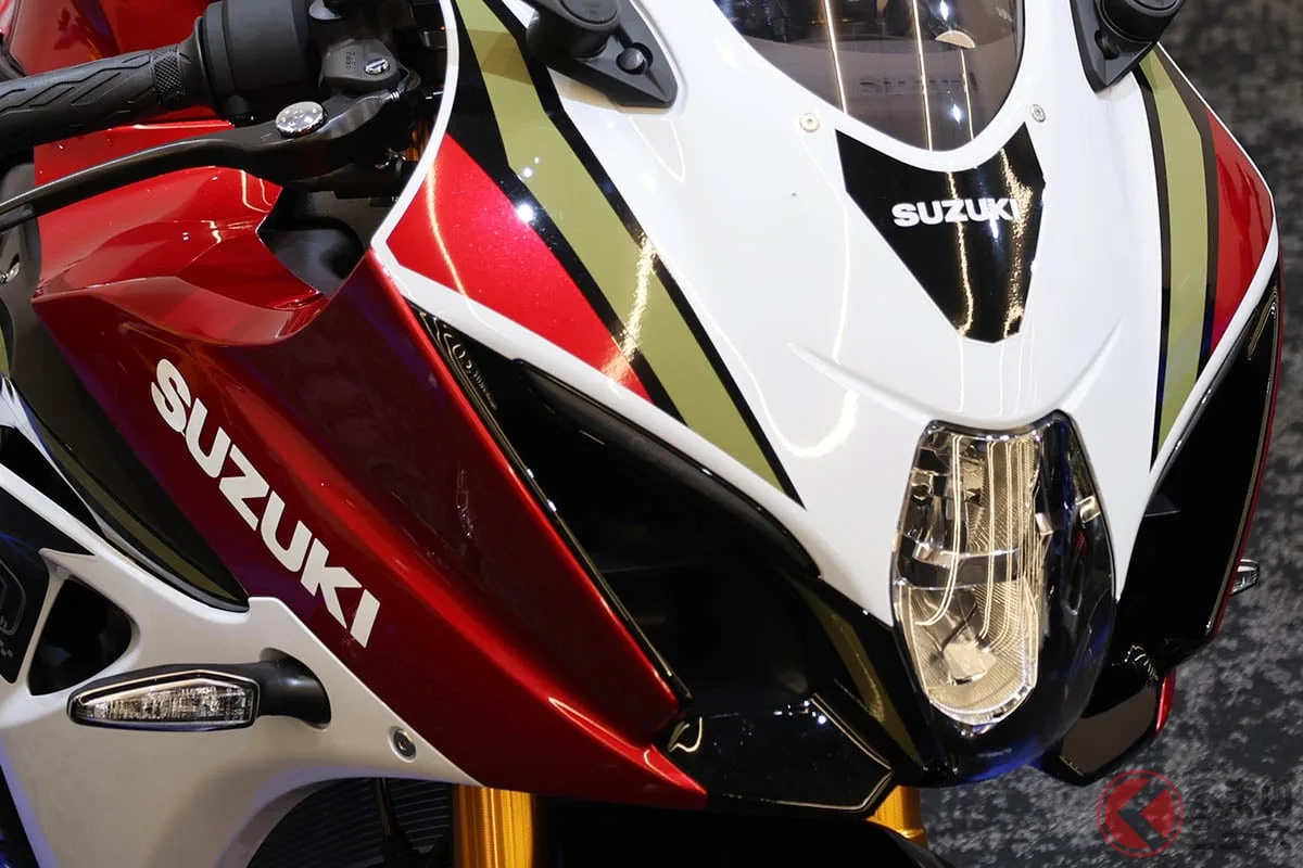 スズキGSX-R1000Rが4年ぶり復活！ 237万円の新車に争奪戦、希少カラーは売り切れ寸前