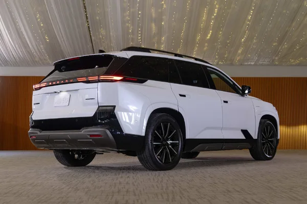 スバルがニューヨークで見せた電動3列SUV「ゲッタウェイ」、SNSで車名が最高と話題沸騰