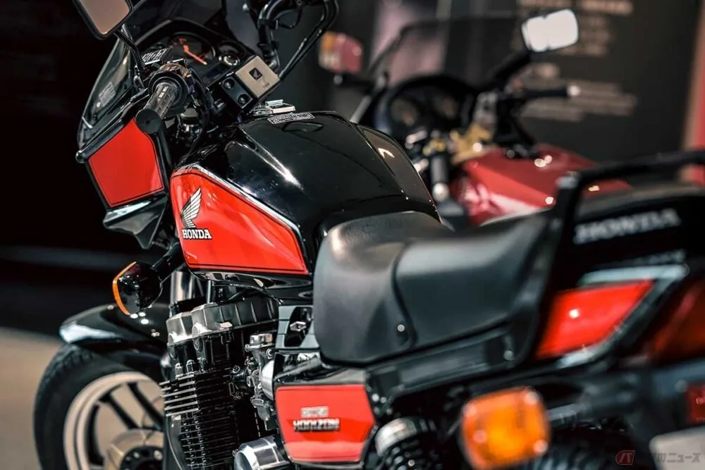 ホンダCBX750ホライゾン、1984年登場の万能ナナハンツアラーを振り返る