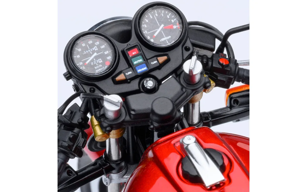 『バリバリ伝説』巨摩郡のCB750Fが期間限定で実車展示！スケールモデルも同時にゲットできる