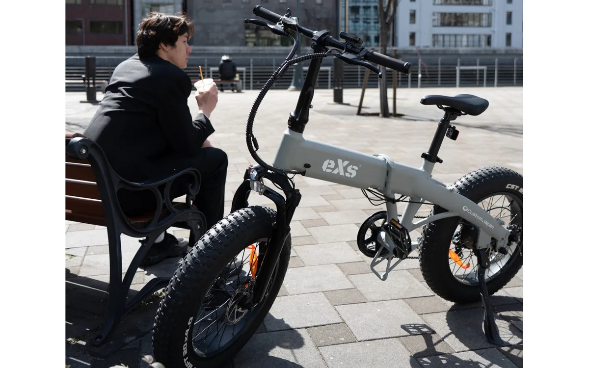 カスタムジャパン「eXs Street」が型式認定取得、14万9800円で買えるファット電アシ