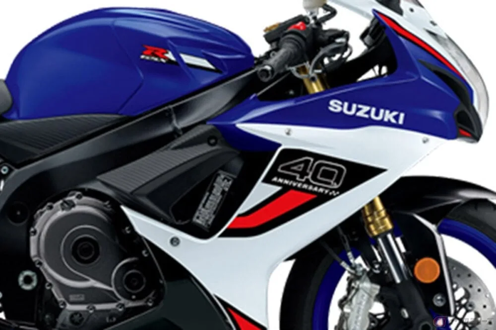 スズキGSX-R750、2027年モデルが北米発進！40周年記念カラーも登場