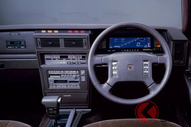消えゆくタコメーター、本当にいらない？ AT車でも役立つ“目線”の活用法