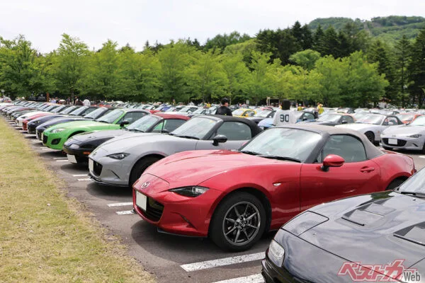 ロードスター新色「ジンクグリーンメタリック」世界初公開！軽井沢ミーティングで40周年記念車もサプライズ発表