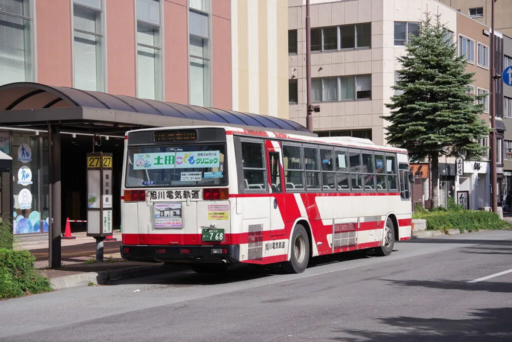 奇跡の復活から現役バリバリまで！ 昭和バスたちが今、熱い