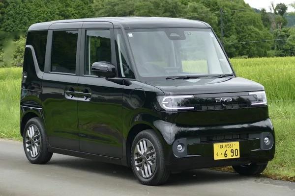 BYDラッコが軽自動車の常識を打ち破った！しっとりしなやかな乗り味に驚愕
