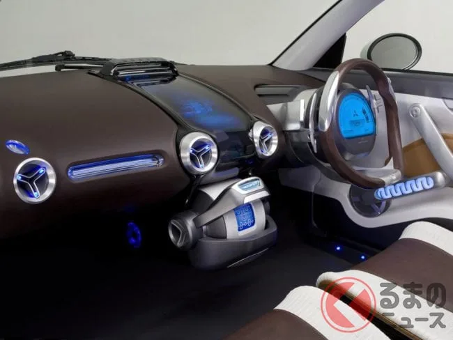 三菱の「アイ・ミーブ スポーツ」は軽サイズの2ドアEV！ 3モーター4WDの衝撃