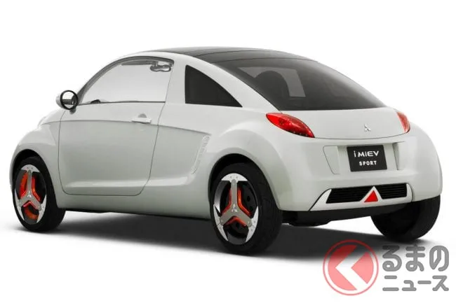 三菱の「アイ・ミーブ スポーツ」は軽サイズの2ドアEV！ 3モーター4WDの衝撃