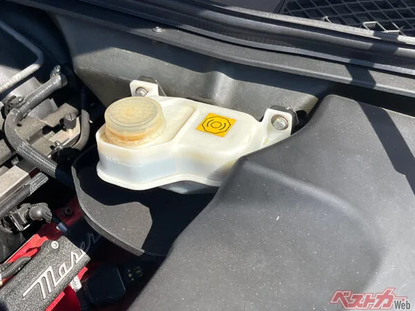 ネオクラ・輸入車オーナー必見！ コンディションを守る日常点検の全手順