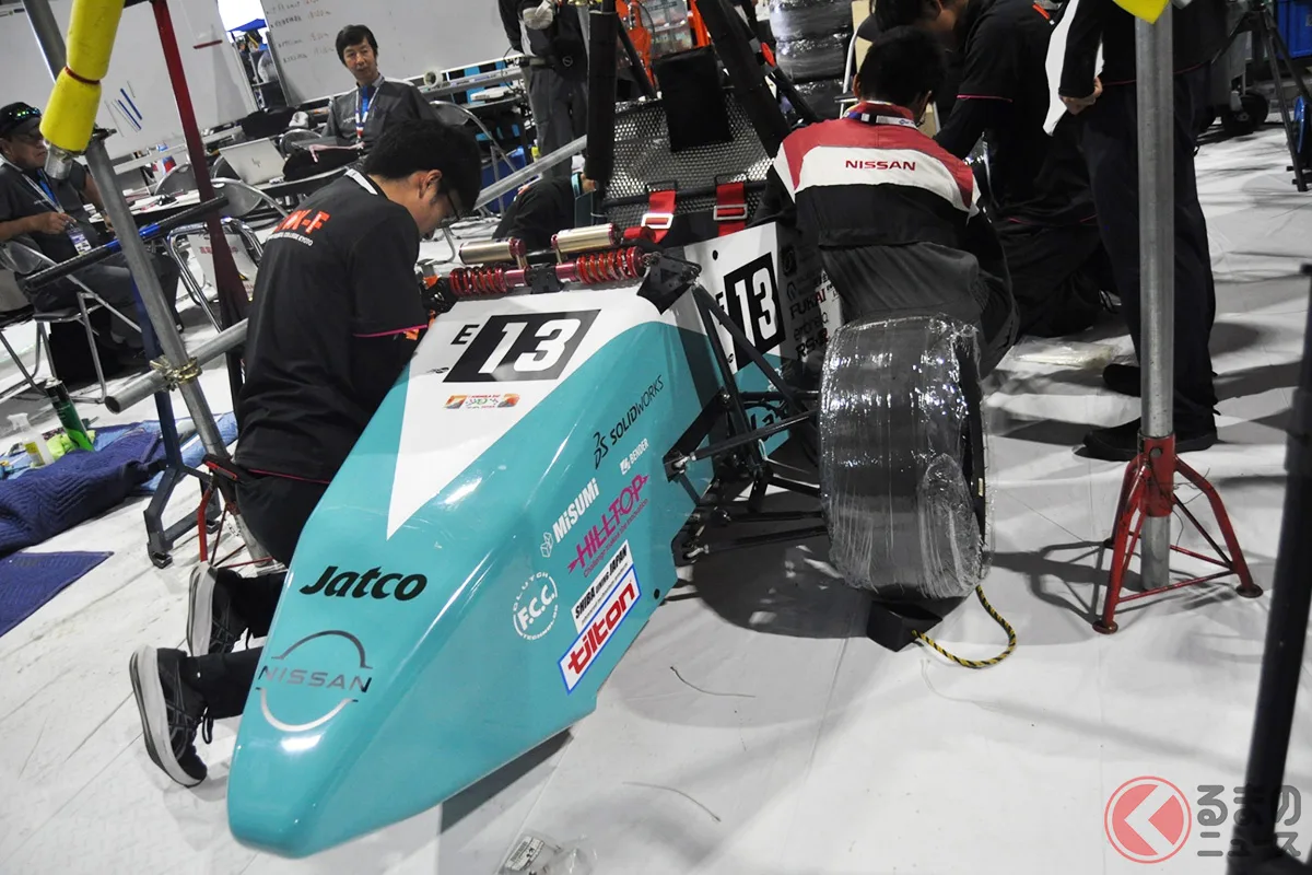 日産京都自動車大学校の学生が挑むフォーミュラEV、全種目完走へ