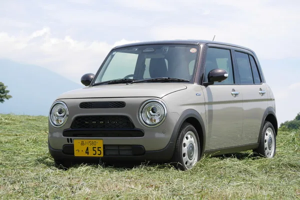 軽自動車で300kmドライブ！スズキ アルトラパンLCの真実と魅力