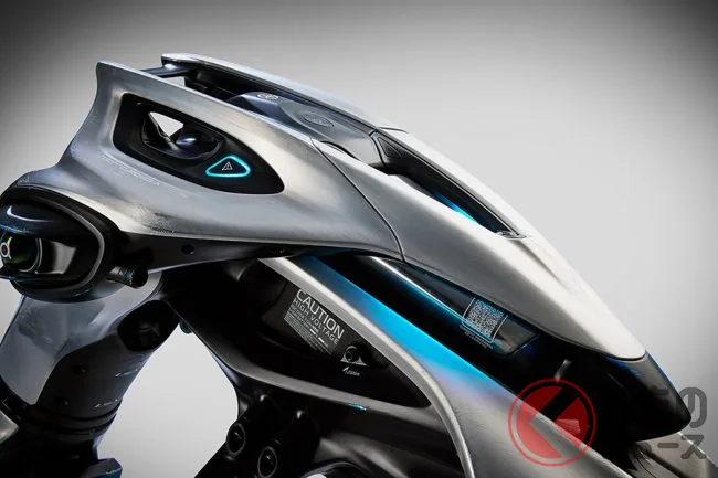 ヤマハ「モトロイド:ラムダ」が世界デザイン賞受賞！AIで進化するバイクとは