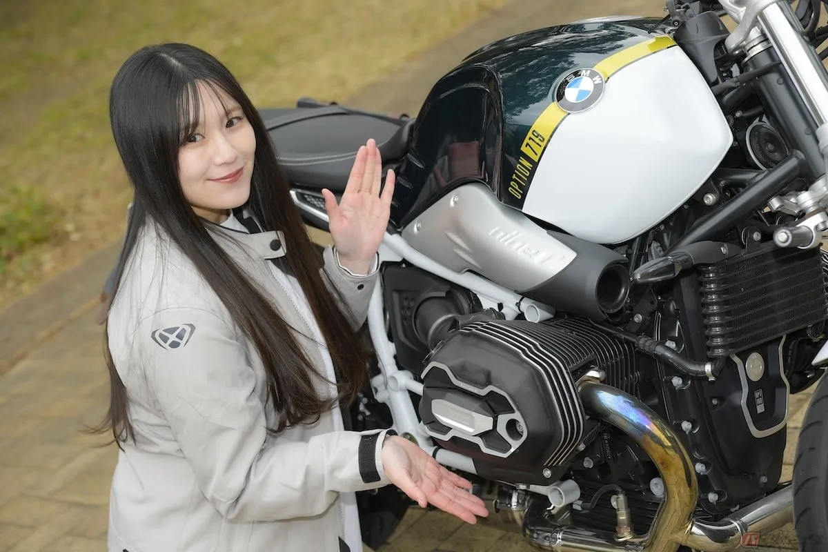 BMWが守り続ける水平対向エンジン、その魅力と宿命を徹底解説