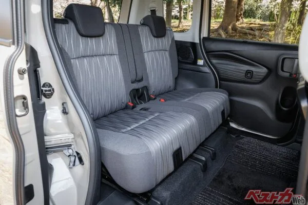 スズキ ソリオ HYBRID MG、192万円でも安全装備は充実！ 上級との差を徹底比較