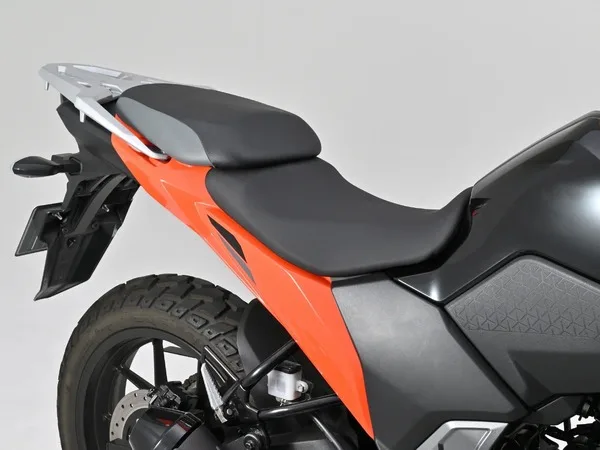 スズキVストローム250SXの足つき改善！デイトナがゲル入りローダウンシートを発売