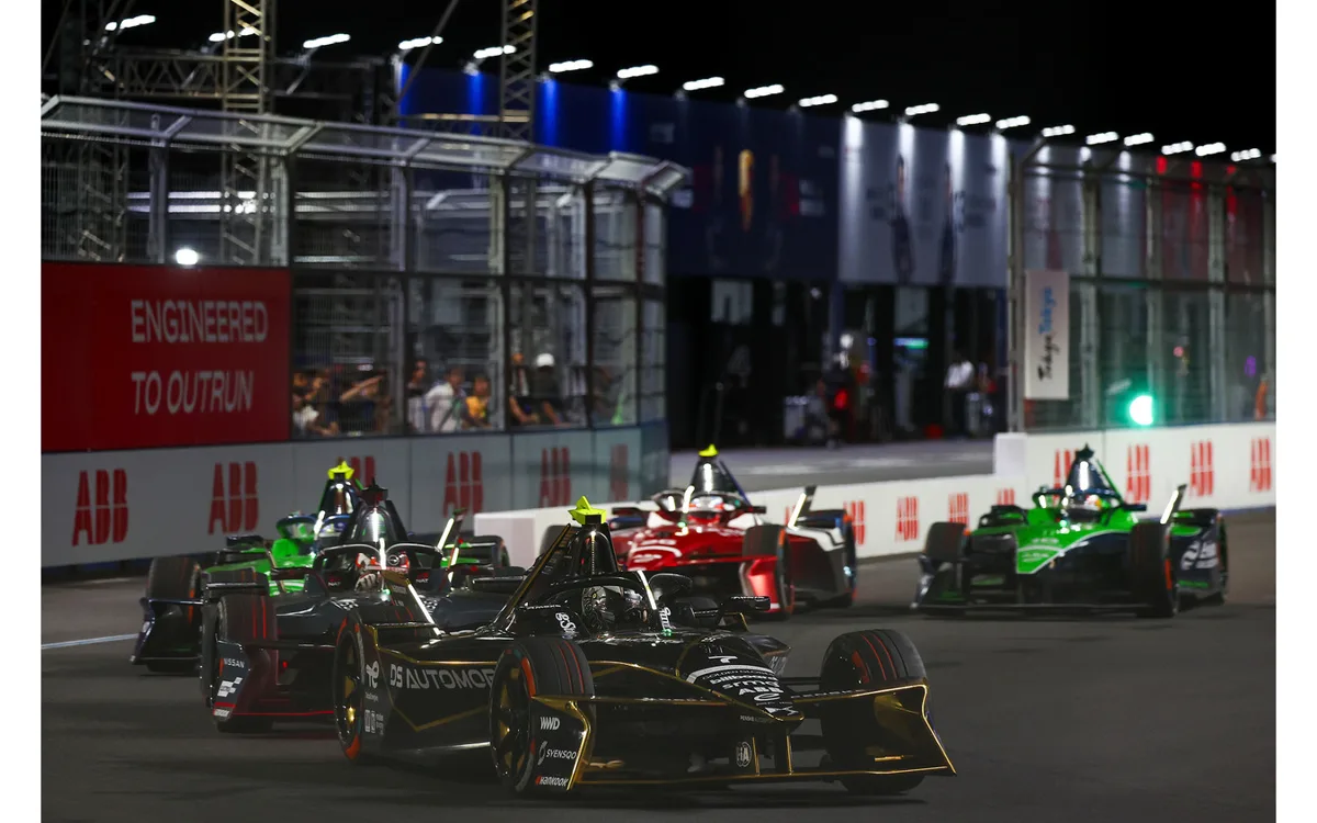 母国凱旋ならずも熱闘！フォーミュラE東京大会、ヤマハ・日産の奮戦と勝者のドラマ