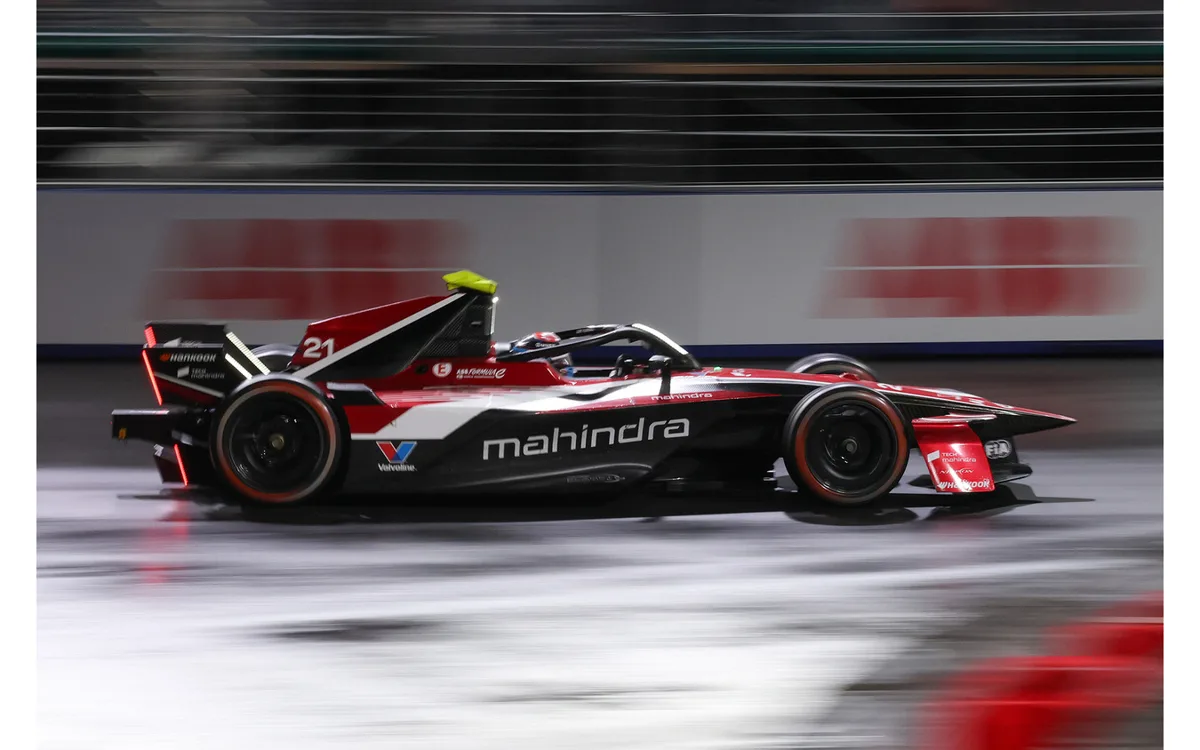 母国凱旋ならずも熱闘！フォーミュラE東京大会、ヤマハ・日産の奮戦と勝者のドラマ