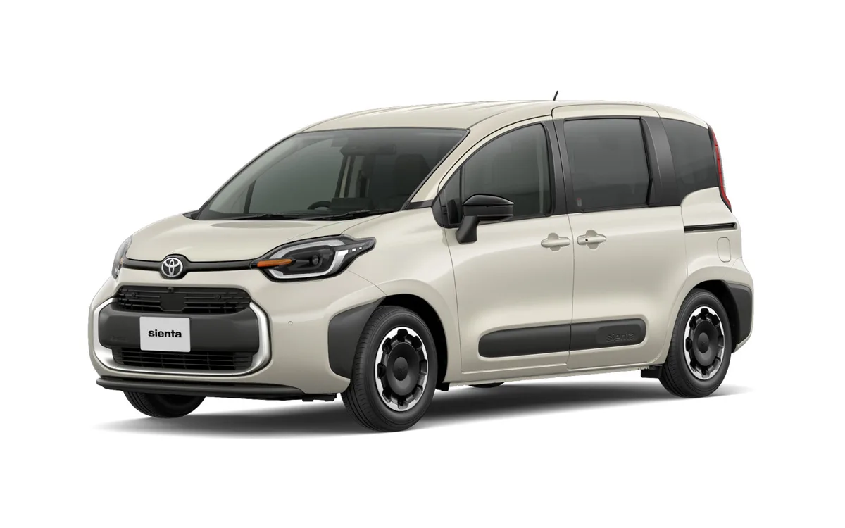 トヨタ シエンタが一部改良！新色クリアベージュとE-Four寒冷地仕様標準化