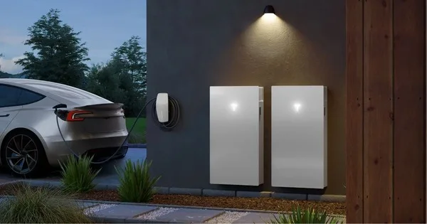 テスラPowerwall 3、ついに日本上陸！DMMが10月販売開始、全米シェア1位の蓄電池
