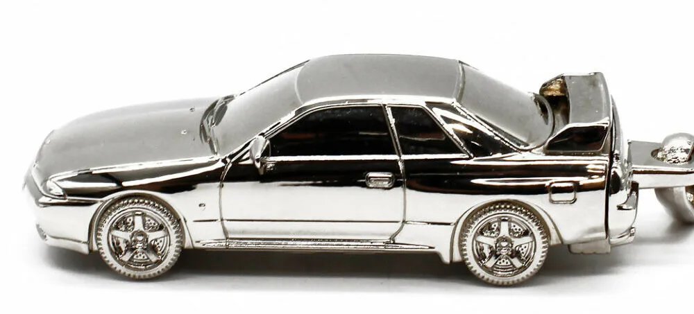 R32 GT-Rがキーリングに！5000個限定の立体メタルモデルが登場