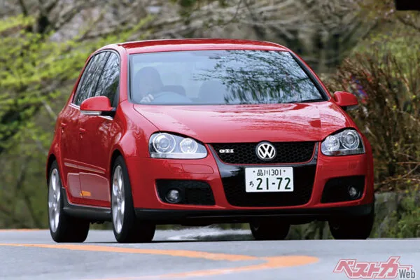 50周年を迎えたVWゴルフGTI、元祖ホットハッチが今も愛される理由